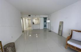 1-dormitorio apartamentos en condominio 80 m² en Miami, Estados Unidos. $319 000