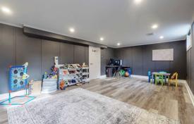 10 dormitorio casa de pueblo en Scarborough, Canadá. C$1 358 000