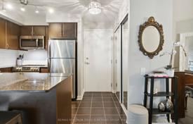 5 dormitorio piso en North York, Canadá. C$841 000