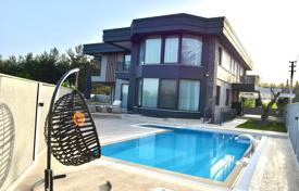Casa de pueblo – Döşemealtı, Antalya, Turquía. $971 000