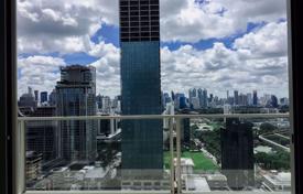 2-dormitorio apartamentos en condominio en Pathum Wan, Tailandia. $3 400  por semana