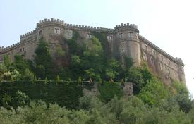Castillo – Abruzos, Italia. 4 000 000 €