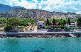 7 dormitorio villa 255 m² en Peloponeso, Grecia. 400 000 €