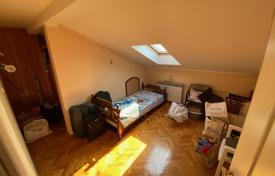 7 dormitorio casa de pueblo 417 m² en Rijeka, Croacia. 520 000 €