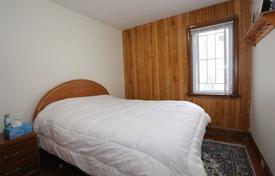 4 dormitorio casa de pueblo en Scarborough, Canadá. C$1 141 000