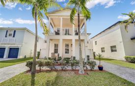 4 dormitorio casa de pueblo 309 m² en Homestead, Estados Unidos. $570 000
