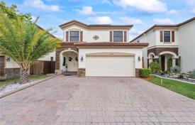 Casa de pueblo – Doral, Florida, Estados Unidos. $930 000