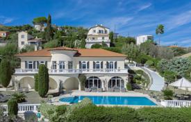 8 dormitorio villa en Mandelieu-la-Napoule, Francia. 2 975 000 €