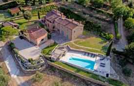 Villa – Arezzo, Toscana, Italia. 1 800 000 €