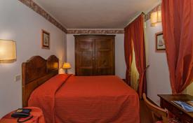 55 dormitorio villa en Massa, Italia. 9 500 000 €
