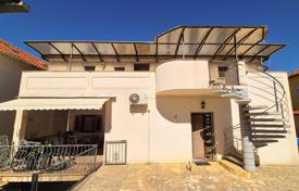 9 dormitorio casa de pueblo 180 m² en Zadar County, Croacia. 270 000 €