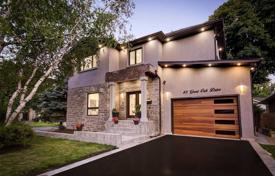 Casa de pueblo – Etobicoke, Toronto, Ontario,  Canadá. C$2 354 000