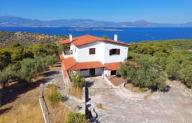 4 dormitorio villa 435 m² en Peloponeso, Grecia. 290 000 €