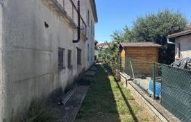 4 dormitorio casa de pueblo 154 m² en Pula, Croacia. 600 000 €