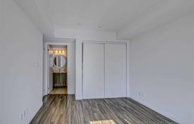 5 dormitorio piso en Scarborough, Canadá. C$783 000