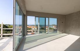 2 dormitorio piso 61 m² en Murter, Croacia. 419 000 €