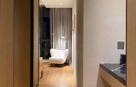 2-dormitorio apartamentos en condominio en Khlong Toei, Tailandia. $796 000