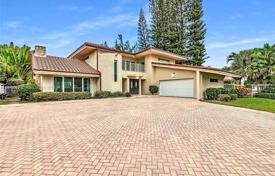 Casa de pueblo – Golden Beach, Florida, Estados Unidos. $4 395 000