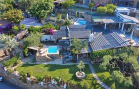 9 dormitorio villa 200 m² en Liguria, Italia. 650 000 €