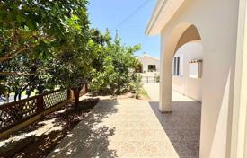 4 dormitorio chalet 168 m² en Tala, Chipre. 650 000 €