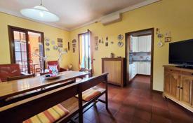 3 dormitorio villa 412 m² en Capannori, Italia. 850 000 €