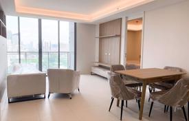 1-dormitorio apartamentos en condominio en Watthana, Tailandia. $381 000