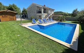 3 dormitorio casa de pueblo 165 m² en Poreč, Croacia. 590 000 €
