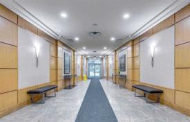 2 dormitorio piso en Yonge Street, Canadá. C$919 000