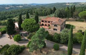 8 dormitorio villa 800 m² en Trequanda, Italia. 4 300 000 €