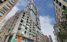 Piso – Richmond Street West, Old Toronto, Toronto,  Ontario,   Canadá. C$1 107 000