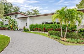 Villa – Pinecrest, Florida, Estados Unidos. $1 495 000