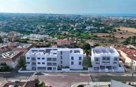 New residential complex with apartments and villas en Chloraka, Chipre. de 300 000 €