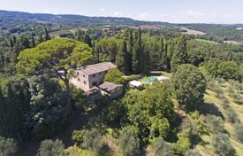 Finca rústica – Cetona, Toscana, Italia. 1 390 000 €