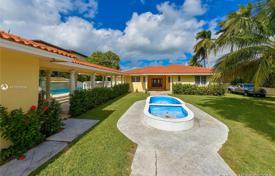 Villa – Miami Beach, Florida, Estados Unidos. $10 800 000
