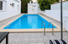 4 dormitorio adosado 225 m² en Egkomi, Chipre. 430 000 €