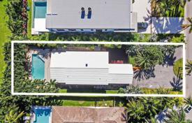 Casa de pueblo – Golden Beach, Florida, Estados Unidos. $3 500 000