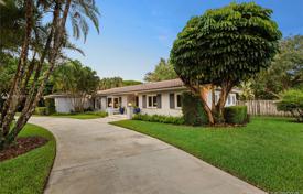 6 dormitorio villa 393 m² en Miami, Estados Unidos. $1 298 000