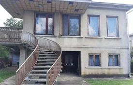 10 dormitorio casa de pueblo 300 m² en Samegrelo-Zemo Svaneti, Georgia. $120 000