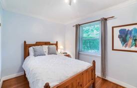 3 dormitorio casa de pueblo en Etobicoke, Canadá. C$1 693 000