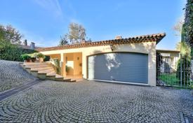 Villa – Mougins, Costa Azul, Francia. 2 900 000 €