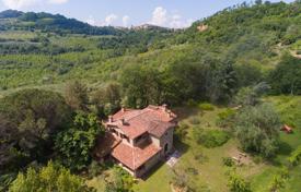 15 dormitorio finca rústica 520 m² en Ficulle, Italia. 850 000 €
