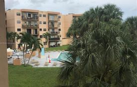 2-dormitorio apartamentos en condominio 74 m² en Hialeah, Estados Unidos. $265 000
