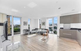 3 dormitorio piso 74 m² en Londres, Gran Bretaña. £499 000