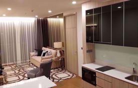 1-dormitorio apartamentos en condominio en Pathum Wan, Tailandia. $709 000