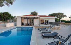 4 dormitorio casa de pueblo 133 m² en Lun, Croacia. 989 000 €