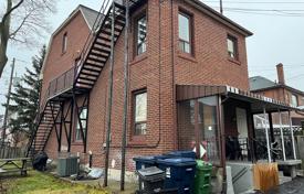 11 dormitorio casa de pueblo en York, Canadá. C$1 114 000