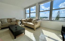 Condominio 53 m² en Collins Avenue, Estados Unidos. $295 000