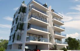 2 dormitorio piso en Larnaca, Chipre. 336 000 €