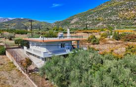 5 dormitorio casa de pueblo 210 m² en Epidavros, Grecia. 300 000 €
