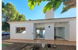 4 dormitorio villa en Altea, España. 1 470 000 €